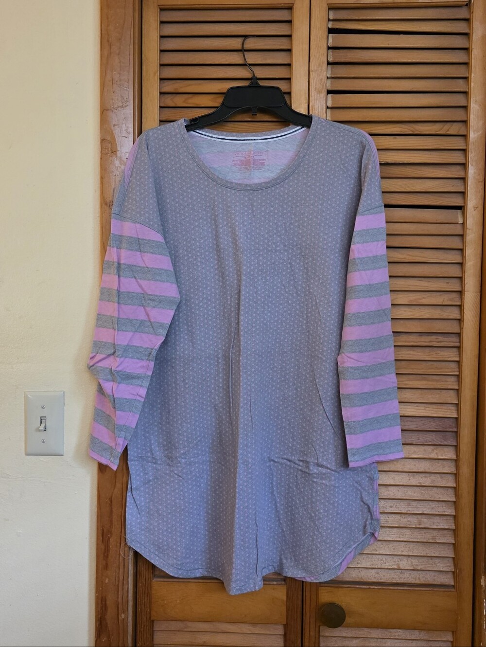 EUC Victoria's Secret Polka Dot Striped Sleep Shirt Tunic Size Medium